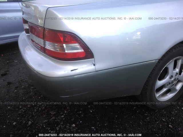 JT8BF28G6Y5087100 - 2000 LEXUS ES 300 SILVER photo 6