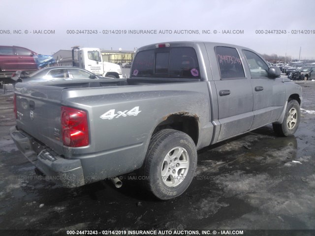 1D7HW48P67S162469 - 2007 DODGE DAKOTA QUAD SLT GRAY photo 4