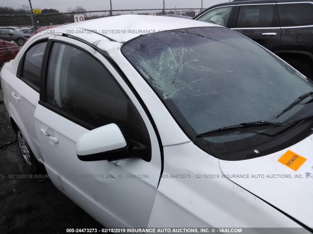 KL1TD5DEXAB109244 - 2010 CHEVROLET AVEO LS/LT WHITE photo 6