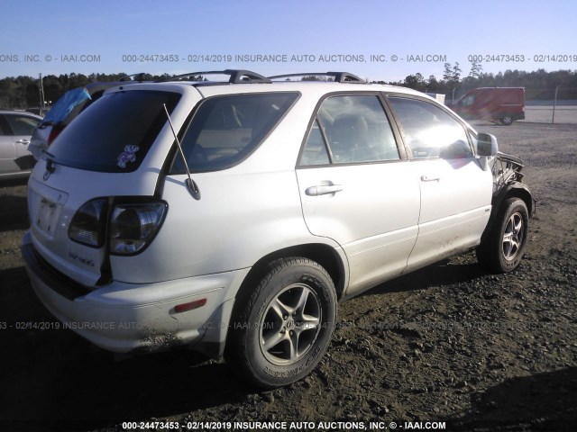 JTJGF10U520140003 - 2002 LEXUS RX 300 WHITE photo 4