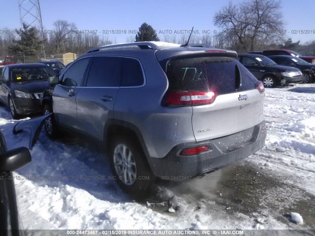 1C4PJMCB6JD614707 - 2018 JEEP CHEROKEE LATITUDE SILVER photo 3