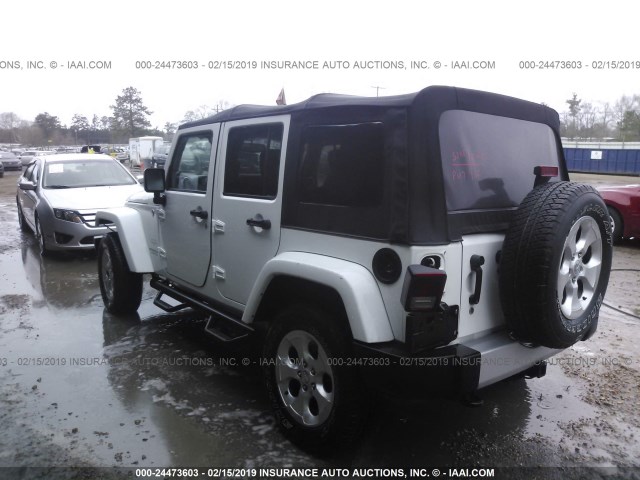 1C4BJWEG3EL258999 - 2014 JEEP WRANGLER UNLIMITE SAHARA WHITE photo 3