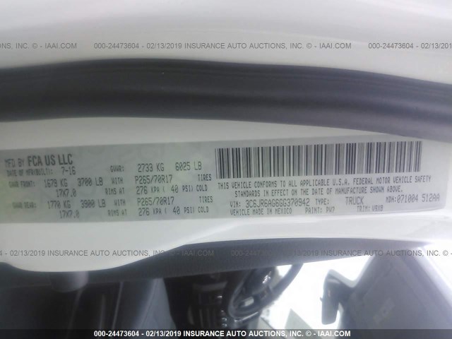 3C6JR6AG6GG370942 - 2016 RAM 1500 ST WHITE photo 9