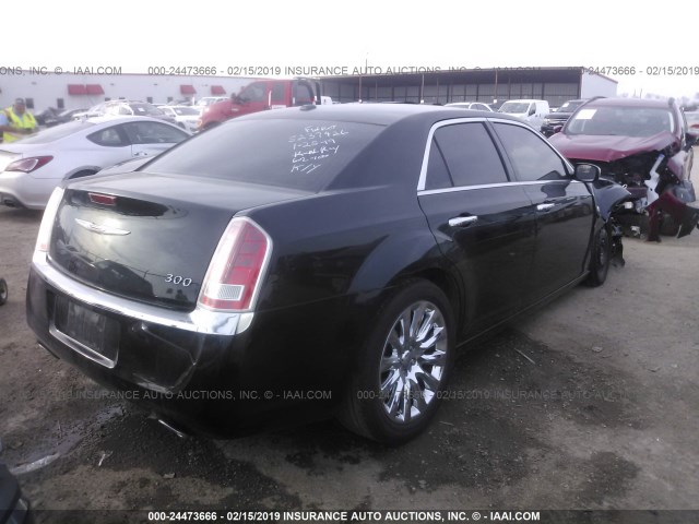 2C3CCAAG0DH697701 - 2013 CHRYSLER 300 BLACK photo 4