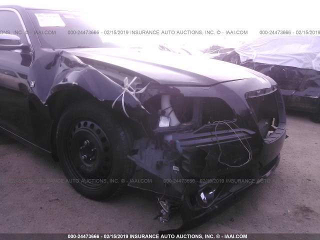 2C3CCAAG0DH697701 - 2013 CHRYSLER 300 BLACK photo 6