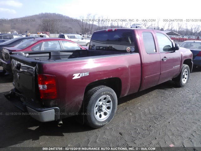 1GCEC19X59Z226322 - 2009 CHEVROLET SILVERADO C1500 RED photo 4