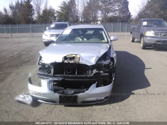 1G4HC5EM7BU149161 - 2011 BUICK LUCERNE CXL SILVER photo 6