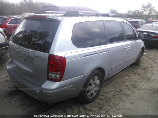 KNDMC233776023955 - 2007 HYUNDAI ENTOURAGE GLS/SE/LIMITED SILVER photo 4