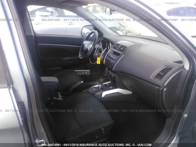 JA4AP3AU8CZ008523 - 2012 MITSUBISHI OUTLANDER SPORT ES GRAY photo 5