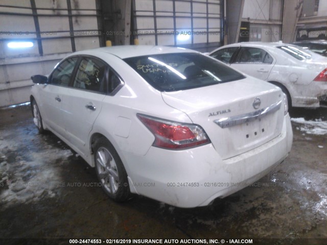 1N4AL3APXFN341870 - 2015 NISSAN ALTIMA 2.5/S/SV/SL WHITE photo 3