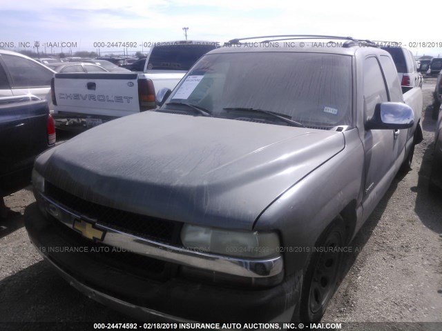 2GCEC19T0X1226358 - 1999 CHEVROLET SILVERADO C1500 GRAY photo 2