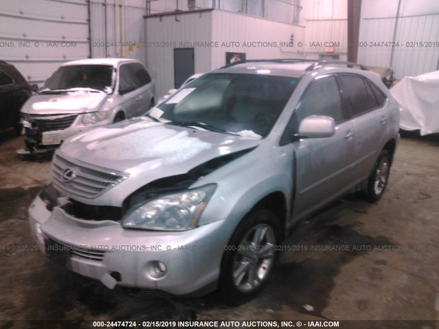 JTJHW31U982850601 - 2008 LEXUS RX 400H SILVER photo 2