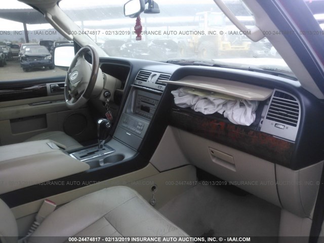 5LMFU27575LJ10876 - 2005 LINCOLN NAVIGATOR Bordeaux photo 5