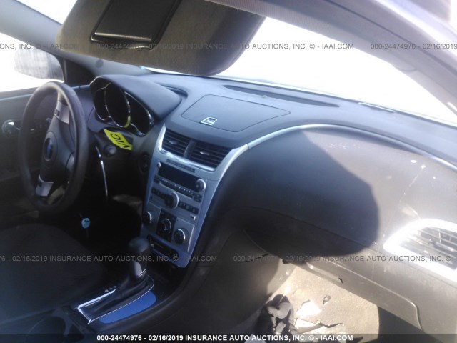 1G1ZC5EUXCF174319 - 2012 CHEVROLET MALIBU 1LT 金色 照片 5