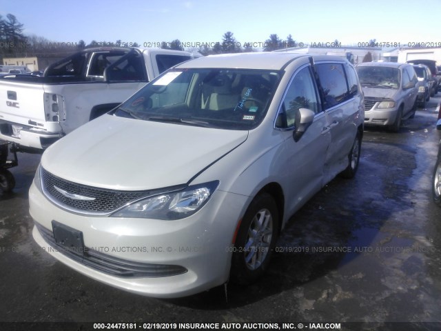 2C4RC1CG6HR597962 - 2017 CHRYSLER PACIFICA LX WHITE photo 2