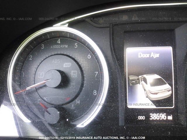 4T1BF1FK2GU264812 - 2016 TOYOTA CAMRY LE/XLE/SE/XSE შავი ფოტო 7