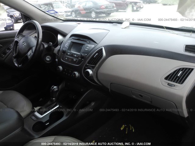 KM8JU3AG7EU861127 - 2014 HYUNDAI Tucson GLS/LIMITED/SE SILVER photo 5