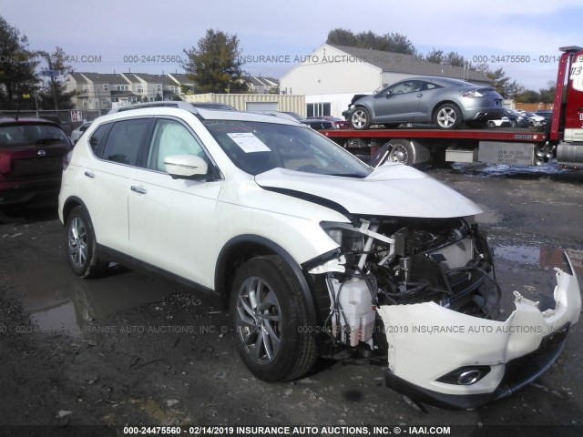 5N1AT2MV1FC888077 - 2015 NISSAN ROGUE S/SL/SV WHITE photo 1