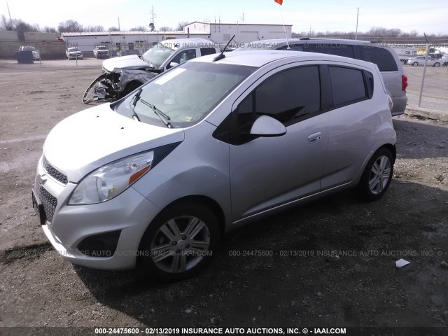 KL8CD6S93DC598551 - 2013 CHEVROLET SPARK 1LT SILVER photo 2