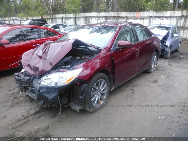 4T1BF1FKXGU531324 - 2016 TOYOTA CAMRY LE/XLE/SE/XSE RED photo 2