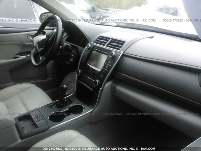 4T1BF1FKXGU531324 - 2016 TOYOTA CAMRY LE/XLE/SE/XSE RED photo 5