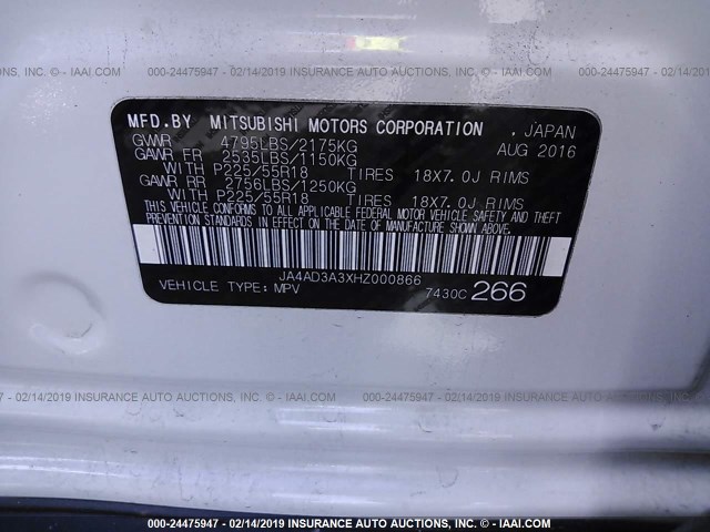 JA4AD3A3XHZ000866 - 2017 MITSUBISHI OUTLANDER SE/SEL WHITE photo 9