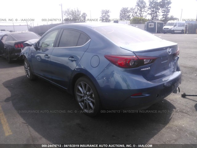 3MZBN1V36JM177795 - 2018 MAZDA 3 TOURING BLUE photo 3