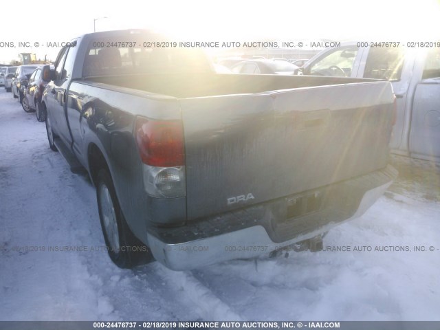 5TFCV54117X004381 - 2007 TOYOTA TUNDRA DOUBLE CAB SR5 GRAY photo 3