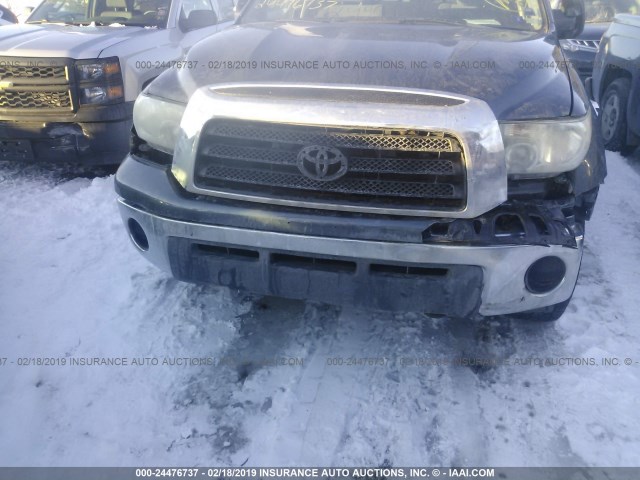 5TFCV54117X004381 - 2007 TOYOTA TUNDRA DOUBLE CAB SR5 GRAY photo 6