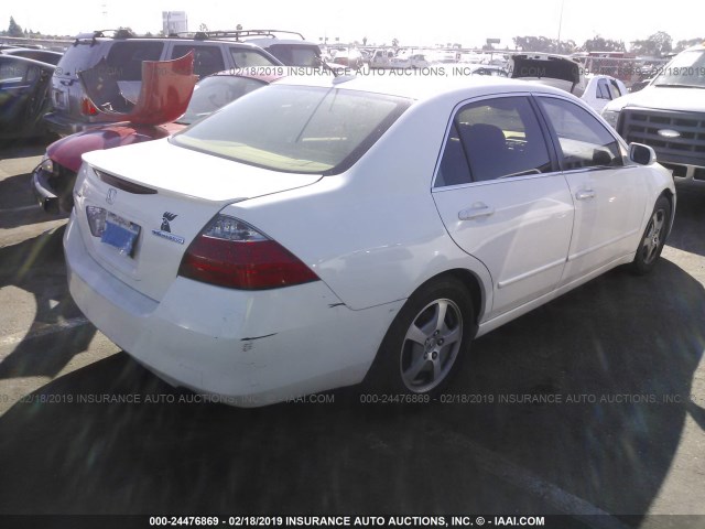 JHMCN36577C001897 - 2007 HONDA ACCORD HYBRID WHITE photo 4