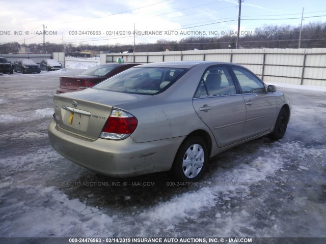 4T1BE32K15U392248 - 2005 TOYOTA CAMRY LE/XLE/SE GOLD photo 4