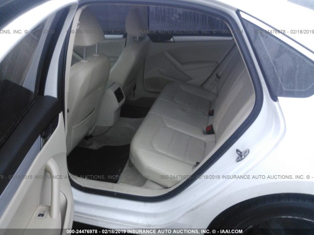 1VWBP7A39DC068899 - 2013 VOLKSWAGEN PASSAT SE WHITE photo 8