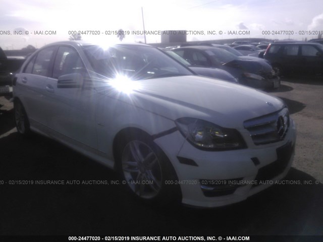 WDDGF4HB7CA603204 - 2012 MERCEDES-BENZ C 250 WHITE photo 1