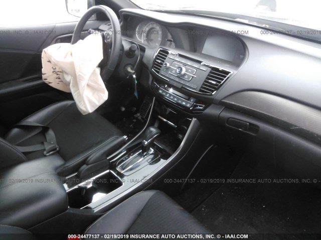 1HGCR2F58GA025543 - 2016 HONDA ACCORD SPORT BLACK photo 5