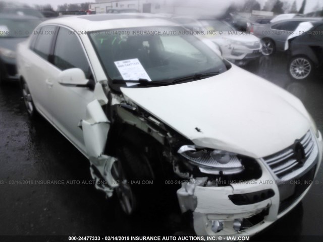 3VWRZ71K88M084533 - 2008 VOLKSWAGEN JETTA SE/SEL WHITE photo 1