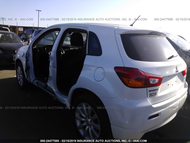 JA4AR4AU0BZ024908 - 2011 MITSUBISHI OUTLANDER SPORT SE WHITE photo 3