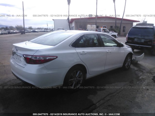 4T1BF1FK7FU114600 - 2015 TOYOTA CAMRY LE/XLE/SE/XSE 白色 照片 4