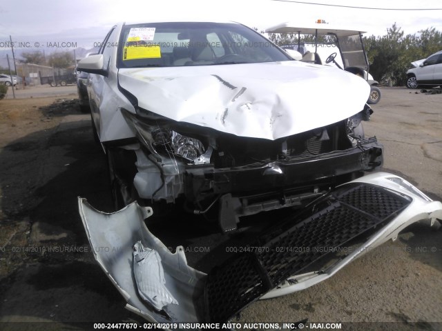 4T1BF1FK7FU114600 - 2015 TOYOTA CAMRY LE/XLE/SE/XSE 白色 照片 6