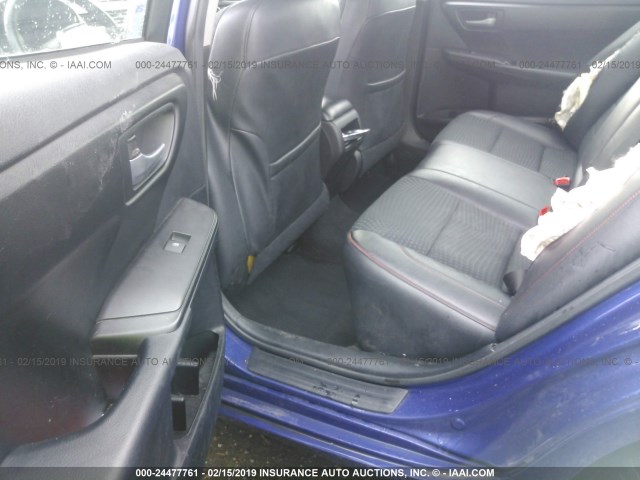 4T1BF1FK1FU884677 - 2015 TOYOTA CAMRY LE/XLE/SE/XSE BLUE photo 8