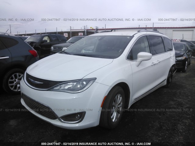 2C4RC1BG3JR120316 - 2018 CHRYSLER PACIFICA TOURING L WHITE photo 2