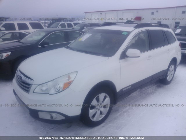 4S4BRBKC9C3253186 - 2012 SUBARU OUTBACK 2.5I LIMITED WHITE photo 2