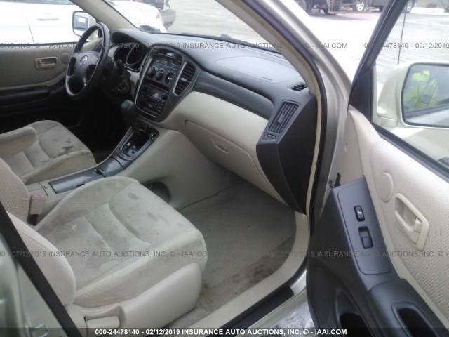 JTEHF21A320076007 - 2002 TOYOTA HIGHLANDER LIMITED TAN photo 5