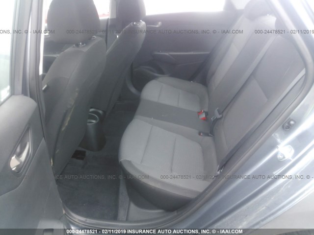 3KPC24A3XKE050728 - 2019 HYUNDAI ACCENT SE/SEL GRAY photo 8