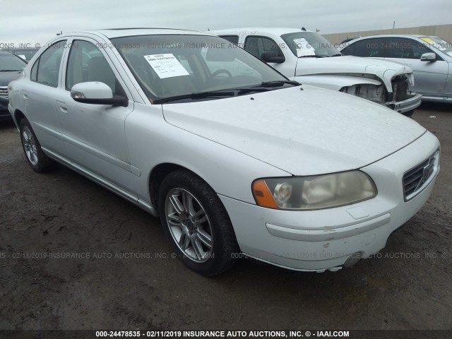 YV1RH592772642323 - 2007 VOLVO S60 2.5T WHITE photo 1