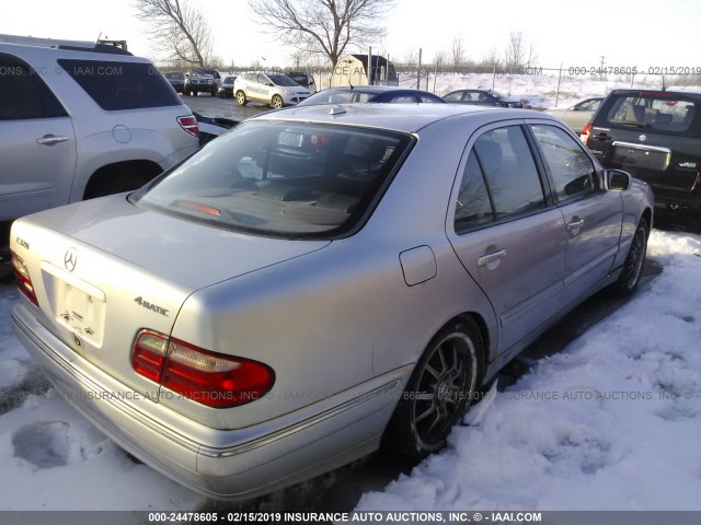 WDBJF82J71X045418 - 2001 MERCEDES-BENZ E 320 4MATIC GRAY photo 4