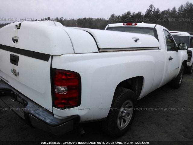 1GCEC14X49Z240123 - 2009 CHEVROLET SILVERADO C1500 WHITE photo 4