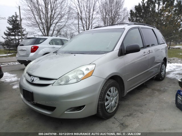 5TDZK23C37S022830 - 2007 TOYOTA SIENNA CE/LE GRAY photo 2