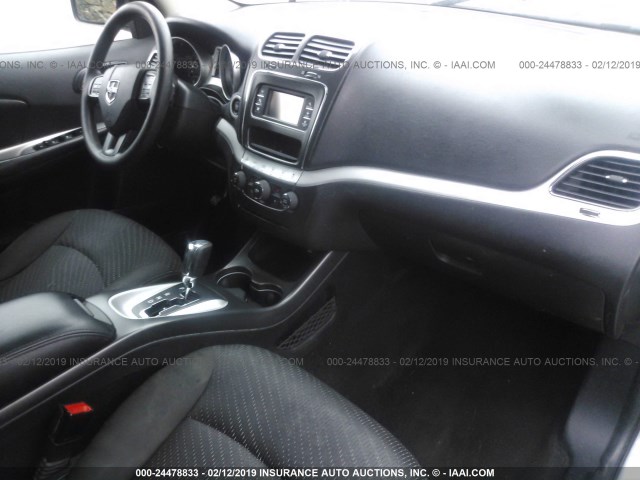 3C4PDDBG2FT660377 - 2015 DODGE JOURNEY SXT SILVER photo 5