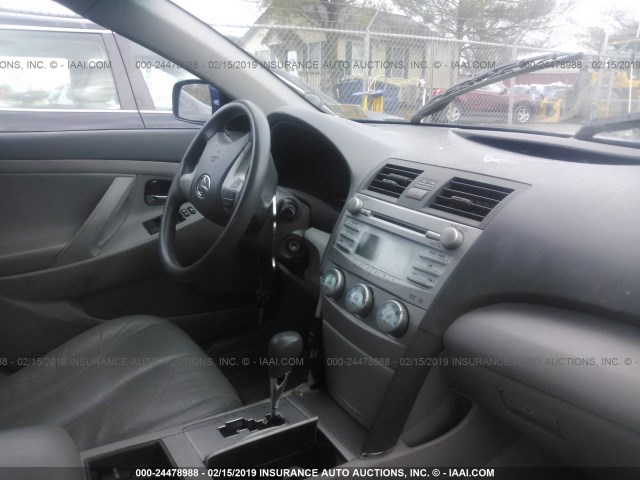 4T1BE46K89U322381 - 2009 TOYOTA CAMRY SE/LE/XLE 蓝色 照片 5