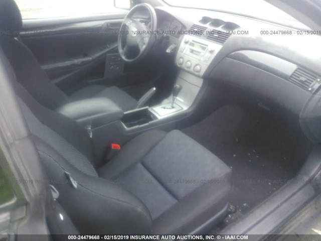 4T1CA38P64U008305 - 2004 TOYOTA CAMRY SOLARA SE/SLE BLACK photo 5